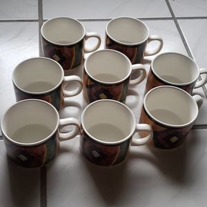 Like new set of "southwest" coffee mugs (8)